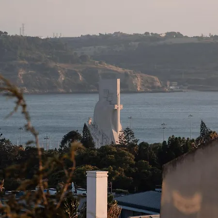Appartement Premium Flat At Ajuda/belem With Balcony, Parking! *