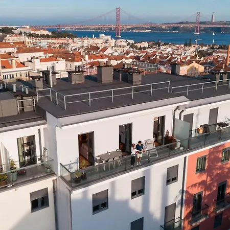 Apartment Premium Flat At Ajuda/belem With Balcony, Parking! *