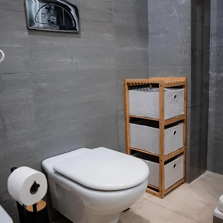 Apartment Premium Flat At Ajuda/belem With Balcony, Parking!