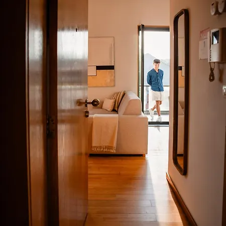 Premium Flat At Ajuda/belem With Balcony, Parking! Lejlighed *
