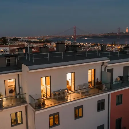Premium Flat At Ajuda/belém With Balcony, Parking! Apartamento *