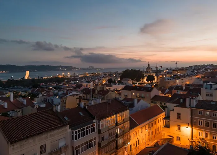 Premium Flat At Ajuda/belem With Balcony, Parking! شقة Lisboa