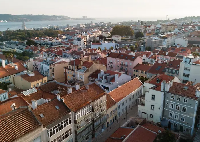 Premium Flat At Ajuda/belem With Balcony, Parking! * Lisboa